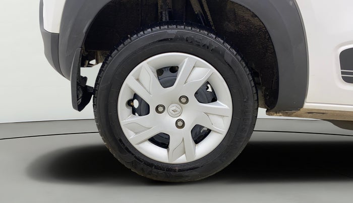 2024 Renault Kwid RXT 1.0, Petrol, Manual, 8,653 km, Right Rear Wheel