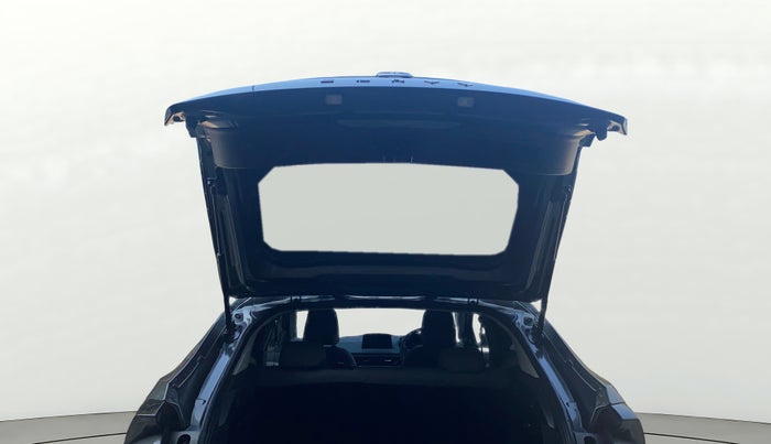 2025 Tata Curvv Pure Plus S 1.2 Petrol 7DCA, Petrol, Automatic, 5,167 km, Boot Door Open