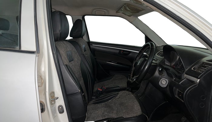 2016 Maruti Swift LXI (O), Petrol, Manual, 69,131 km, Right Side Front Door Cabin