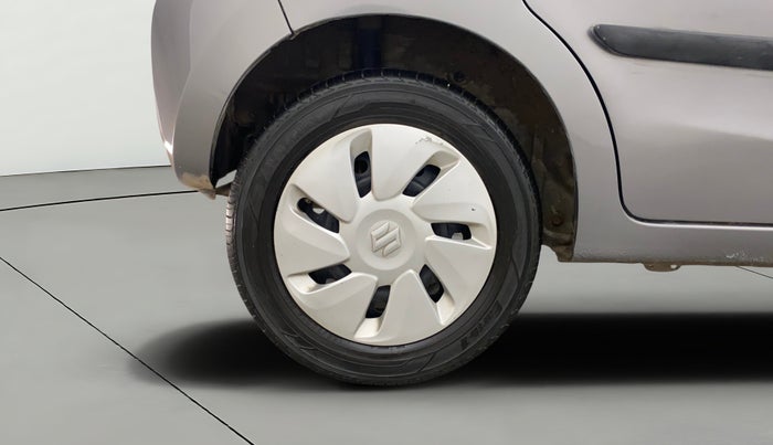 2014 Maruti Celerio VXI CNG, CNG, Manual, 1,33,422 km, Right Rear Wheel