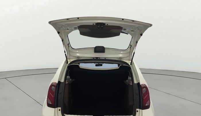 2016 Renault Duster 110 PS RXZ 4X2 AMT DIESEL, Diesel, Automatic, 1,14,773 km, Boot Door Open