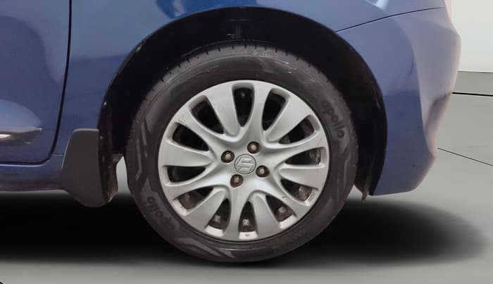 2016 Maruti Baleno ALPHA PETROL 1.2, Petrol, Manual, 45,490 km, Right Front Wheel