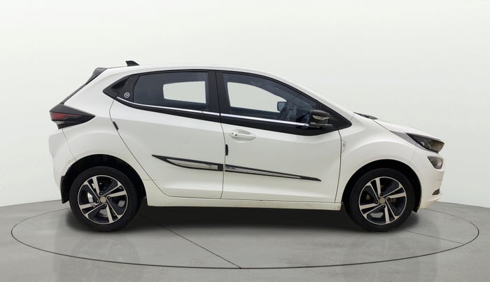2023 Tata ALTROZ  XZ PLUS (S) , Diesel, Manual, 45,559 km, Right Side View