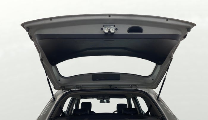 2016 Hyundai Creta SX 1.6 DIESEL, Diesel, Manual, 77,939 km, Boot Door Open