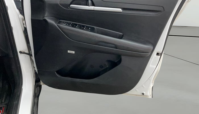 2020 KIA SONET GTX PLUS 1.5 AT, Diesel, Automatic, 86,738 km, Driver Side Door Panels Control