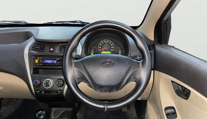 2015 Hyundai Eon ERA +, Petrol, Manual, 67,607 km, Steering Wheel Close Up