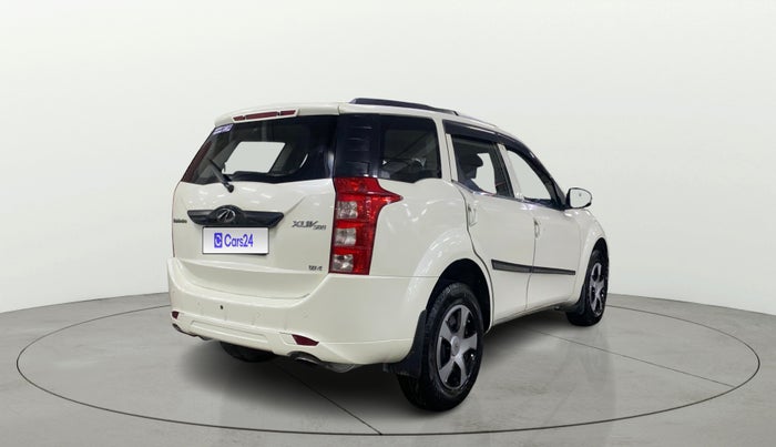 2017 Mahindra XUV500 W4, Diesel, Manual, 74,520 km, Right Back Diagonal