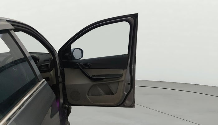 2019 Tata Tiago XZ PETROL, Petrol, Manual, 53,702 km, RHS Front Door