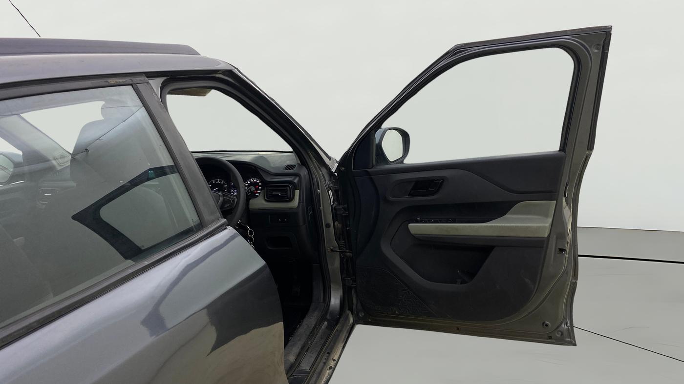 2023 Tata PUNCH ADVENTURE MT, Petrol, Manual, 56,663 km, RHS Front Door