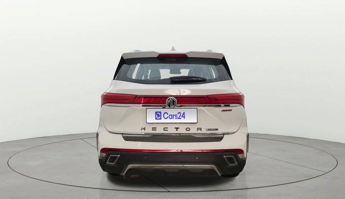 2023 MG HECTOR PLUS SAVVY PRO 1.5 TURBO CVT 7 STR, Petrol, Automatic, 44,800 km, Back/Rear