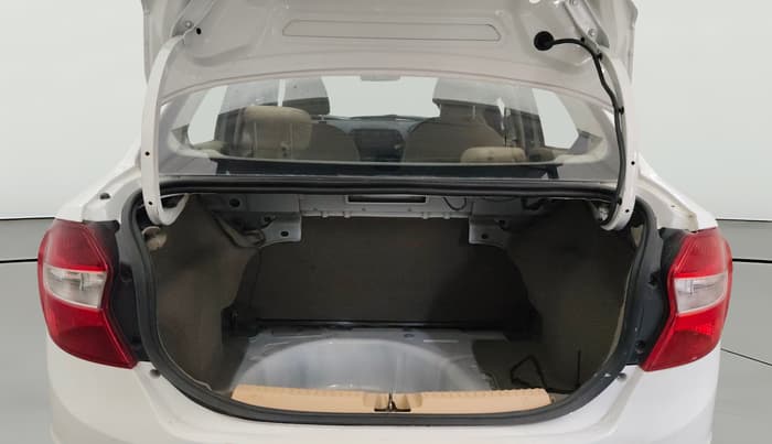 2015 Ford Figo Aspire TITANIUM 1.5 PETROL AT, Petrol, Automatic, 1,17,446 km, Boot Open Zoomed View