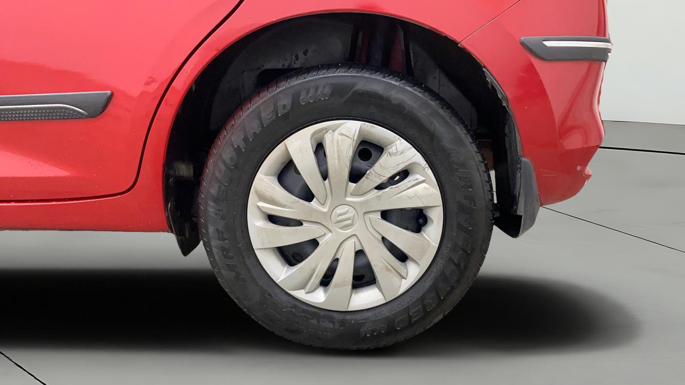 2024 Maruti Swift VXi AMT, Petrol, Automatic, 26,971 km, Left Rear Wheel