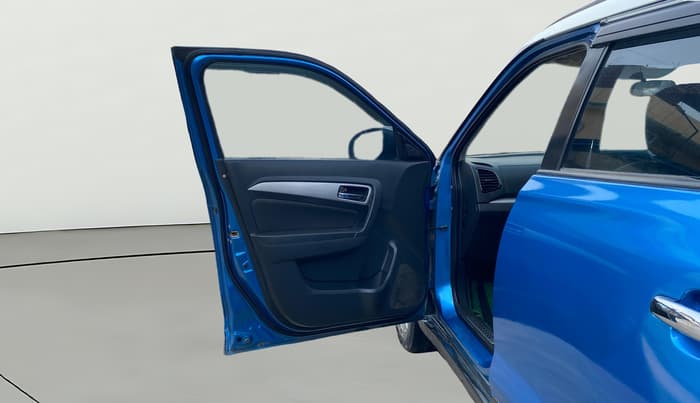 2016 Maruti Vitara Brezza ZDI, Diesel, Manual, 73,581 km, LHS Front Door