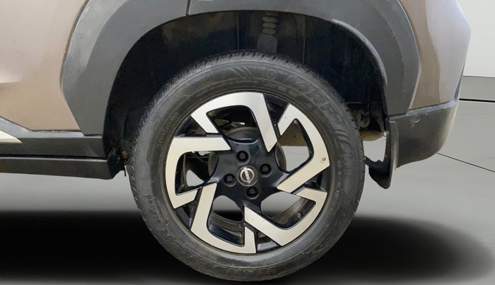 2022 Nissan MAGNITE XV MT, Petrol, Manual, 36,034 km, Left Rear Wheel