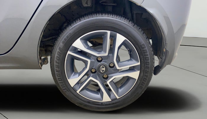 2022 Tata Tiago XZ PLUS PETROL, Petrol, Manual, 17,879 km, Left Rear Wheel