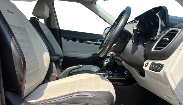 2019 KIA SELTOS GTX PLUS DCT 1.4 PETROL, Petrol, Automatic, 89,734 km, Right Side Front Door Cabin