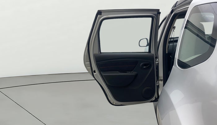 2017 Renault Duster 85 PS RXS MT DIESEL, Diesel, Manual, 1,00,850 km, LHS Rear Door