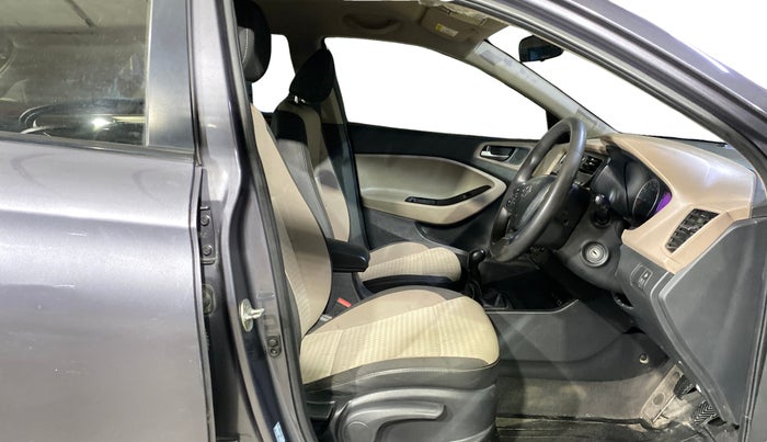 2018 Hyundai Elite i20 ASTA 1.2, Petrol, Manual, 41,331 km, Right Side Front Door Cabin