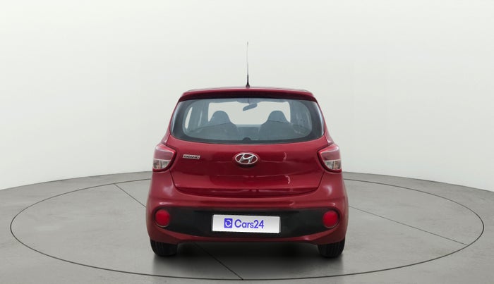 2018 Hyundai Grand i10 MAGNA AT 1.2 KAPPA VTVT, Petrol, Automatic, 38,209 km, Back/Rear