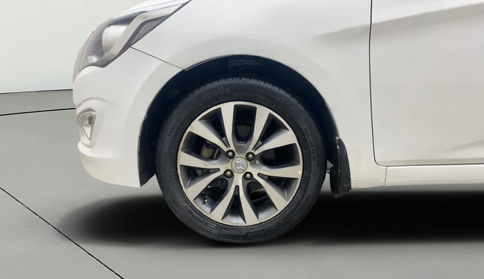 2017 Hyundai Verna 1.6 VTVT SX, Petrol, Manual, 60,315 km, Left Front Wheel