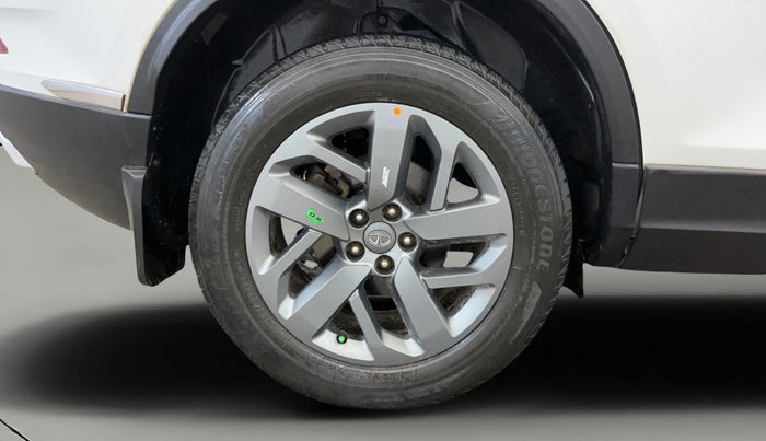 2022 Tata Safari XT PLUS, Diesel, Manual, 69,692 km, Right Rear Wheel