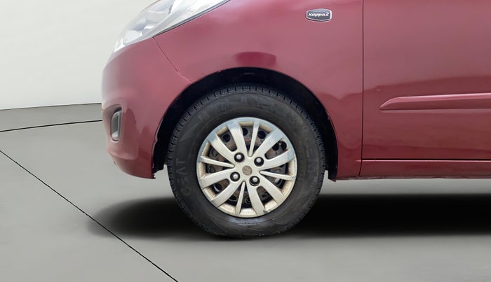 2013 Hyundai i10 SPORTZ 1.2 AT, Petrol, Automatic, 99,066 km, Left Front Wheel