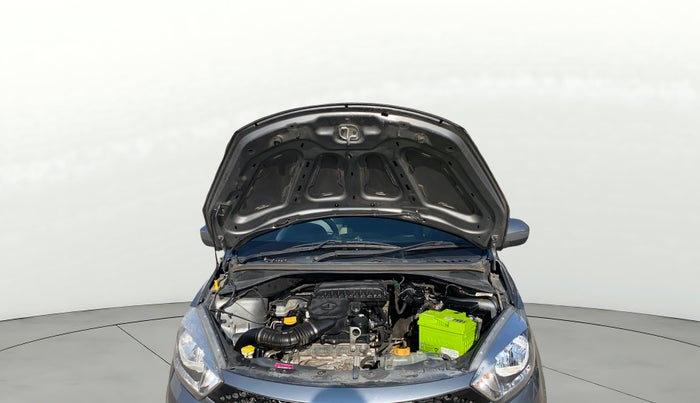 2018 Tata Tiago XT PETROL, Petrol, Manual, 60,478 km, Open Bonet