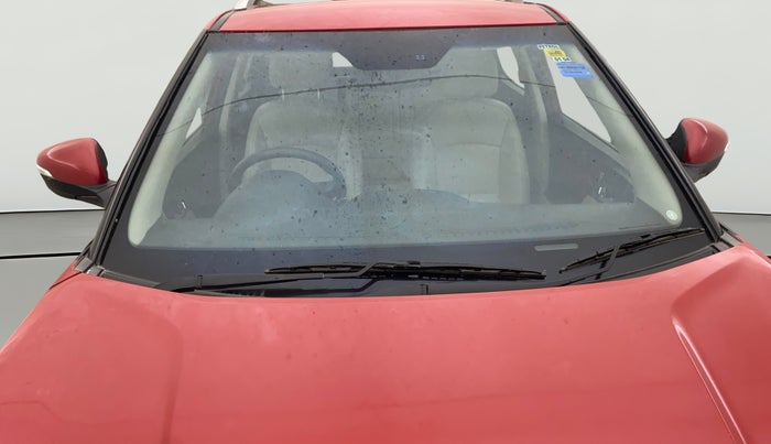 2019 Mahindra XUV300 W8 (O) 1.2 PETROL, Petrol, Manual, 41,851 km, Front Windshield