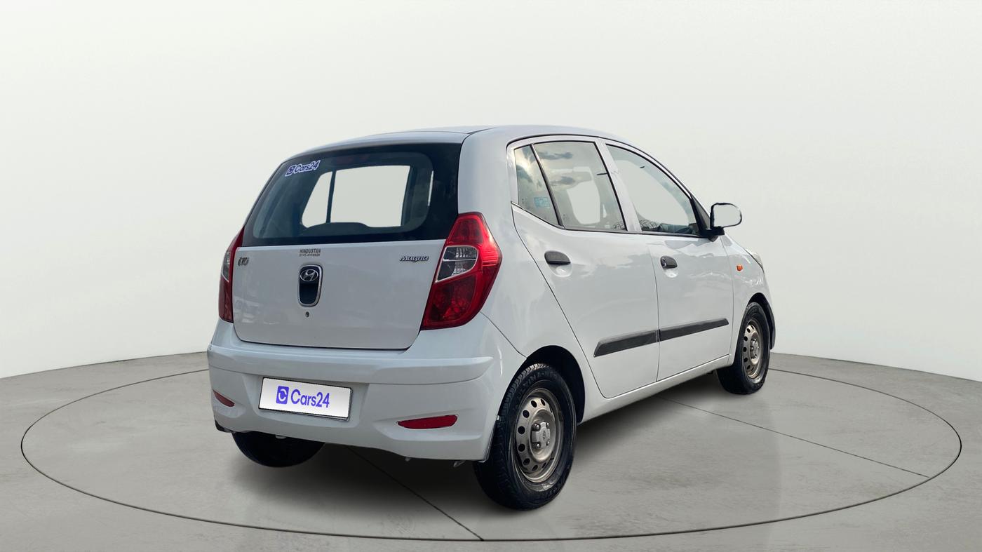 2014 Hyundai i10 MAGNA 1.1, Petrol, Manual, 1,31,589 km, Right Back Diagonal