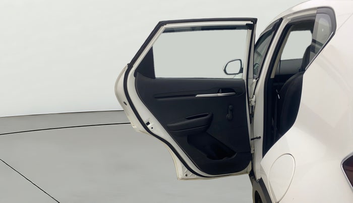 2023 KIA SONET HTE 1.2, Petrol, Manual, 20,761 km, LHS Rear Door