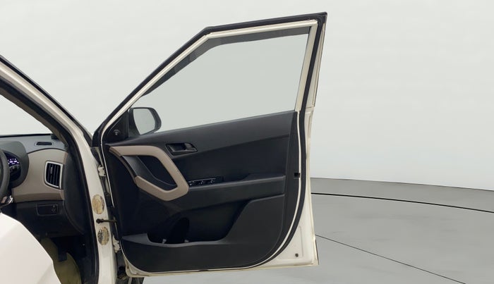 2016 Hyundai Creta BASE 1.6 PETROL, Petrol, Manual, 40,574 km, RHS Front Door