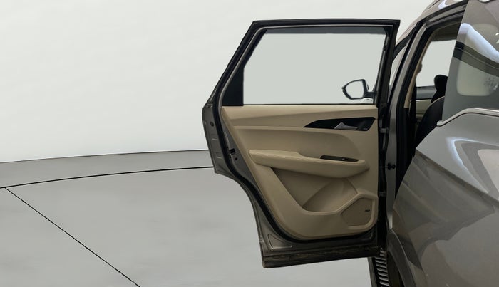 2021 MG HECTOR SHARP 1.5 DCT PETROL, Petrol, Automatic, 37,790 km, LHS Rear Door