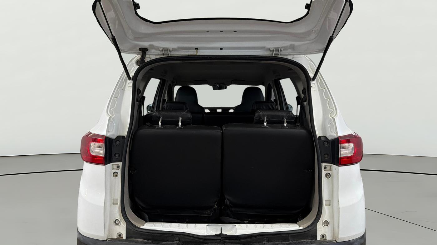 2020 Renault TRIBER RXZ AMT, Petrol, Automatic, 38,441 km, Boot Open Zoomed View