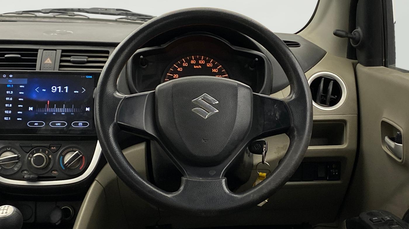 2015 Maruti Celerio VXI, Petrol, Manual, 1,29,781 km, Steering Wheel Close Up