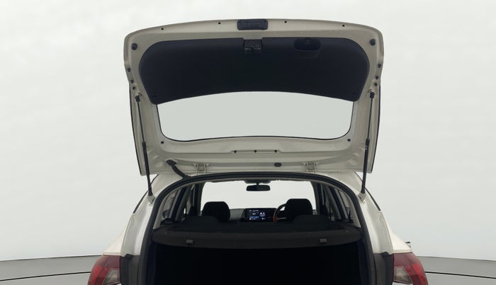 2021 Hyundai NEW I20 SPORTZ 1.2 AT, Petrol, Automatic, 21,650 km, Boot Door Open