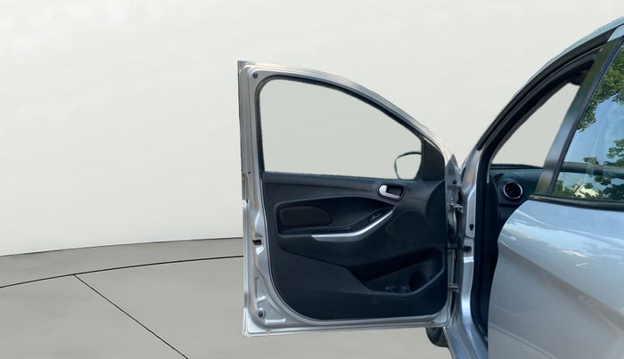 2016 Ford New Figo TREND 1.2 PETROL, Petrol, Manual, 57,248 km, LHS Front Door