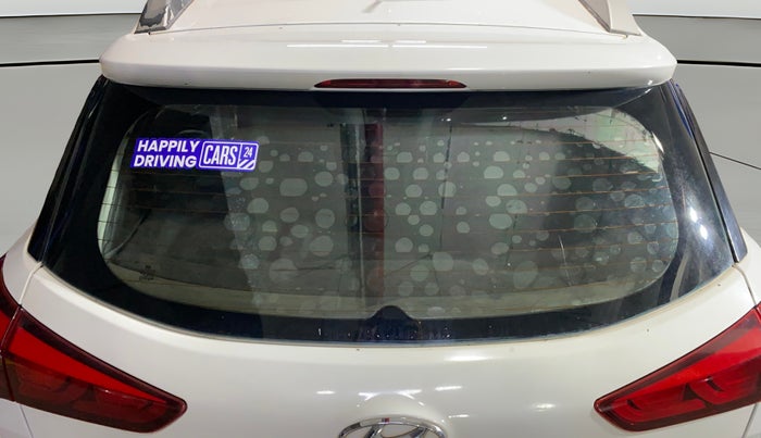 2016 Hyundai i20 Active 1.2 S, Petrol, Manual, 1,08,259 km, Rear Windshield