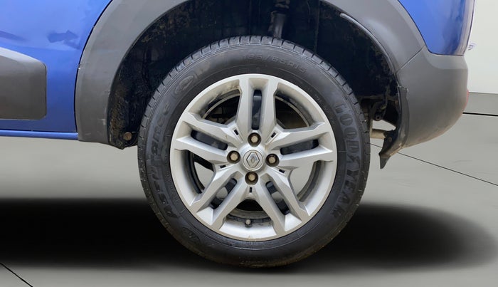 2020 Renault TRIBER RXZ, Petrol, Manual, 86,245 km, Left Rear Wheel