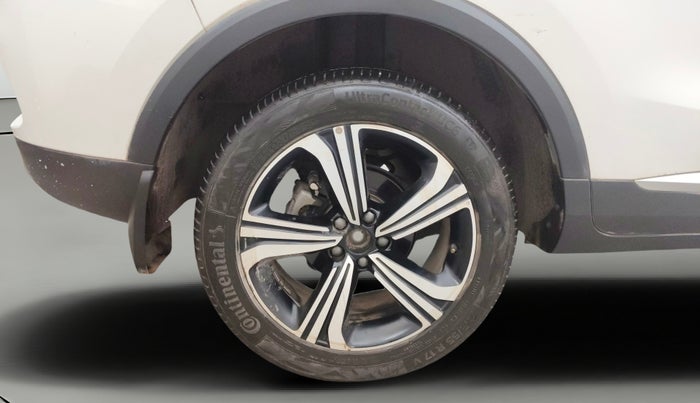 2022 MG ASTOR SHARP 1.5 MT, Petrol, Manual, 10,118 km, Right Rear Wheel