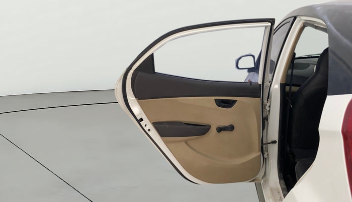 2017 Hyundai Eon MAGNA +, Petrol, Manual, 65,107 km, LHS Rear Door