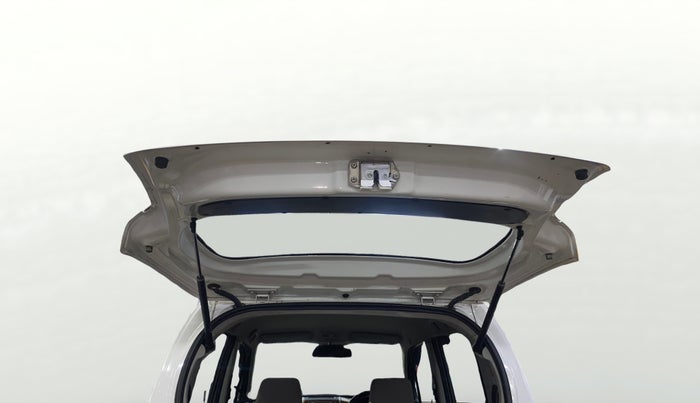 2016 Maruti Wagon R 1.0 VXI AMT, Petrol, Automatic, 80,046 km, Boot Door Open