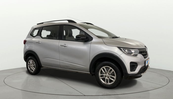 2023 Renault TRIBER RXT, Petrol, Manual, 29,377 km, Right Front Diagonal