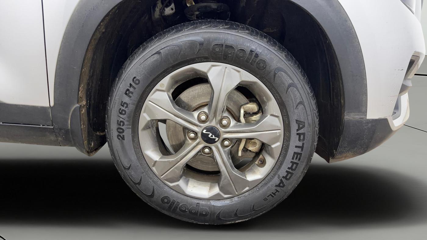 2022 KIA SELTOS HTK PLUS 1.5, Petrol, Manual, 50,866 km, Right Front Wheel