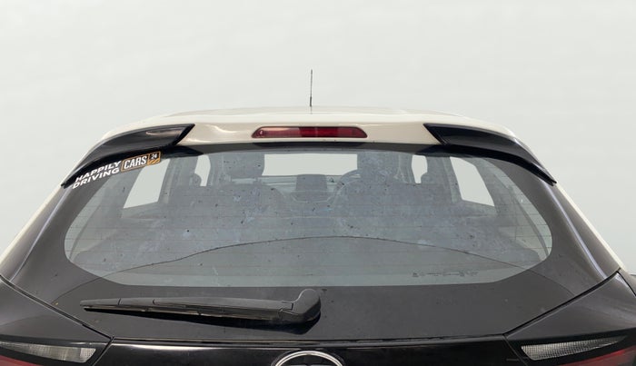 2021 Tata ALTROZ XZ PETROL, Petrol, Manual, 25,688 km, Rear Windshield