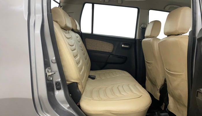 2017 Maruti Wagon R 1.0 VXI+, CNG, Manual, 39,435 km, Right Side Rear Door Cabin