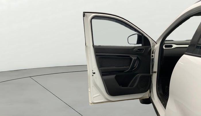 2021 Renault Kiger RXL MT, Petrol, Manual, 24,523 km, LHS Front Door