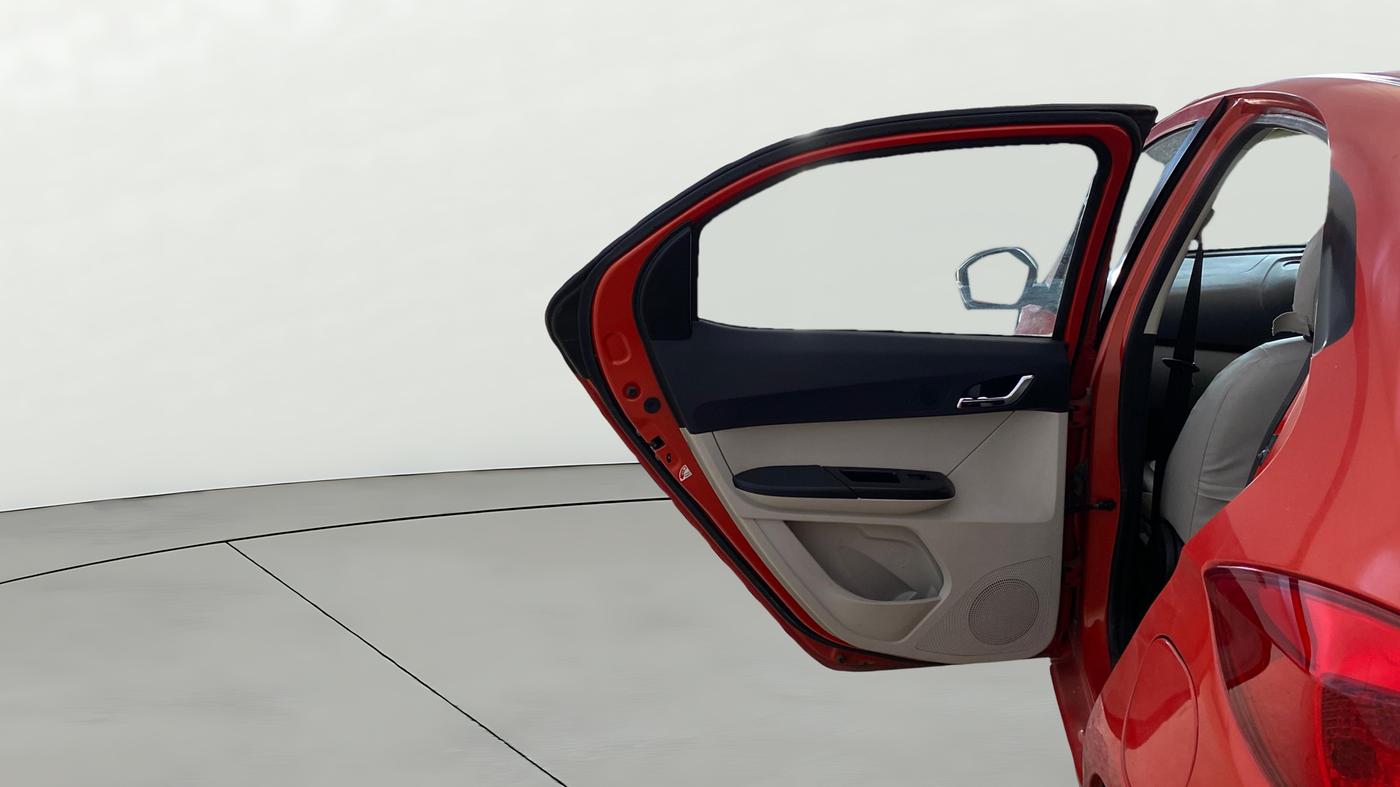 2022 Tata Tiago XZ PLUS PETROL, Petrol, Manual, 28,540 km, LHS Rear Door