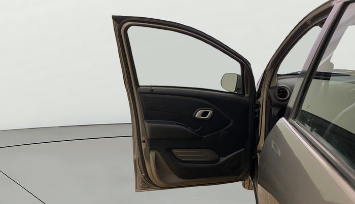 2018 Datsun Redi Go T (O), Petrol, Manual, 43,988 km, LHS Front Door