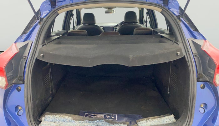 2019 Nissan Kicks XV PREMIUM DIESEL, Diesel, Manual, 65,368 km, Boot Open Zoomed View