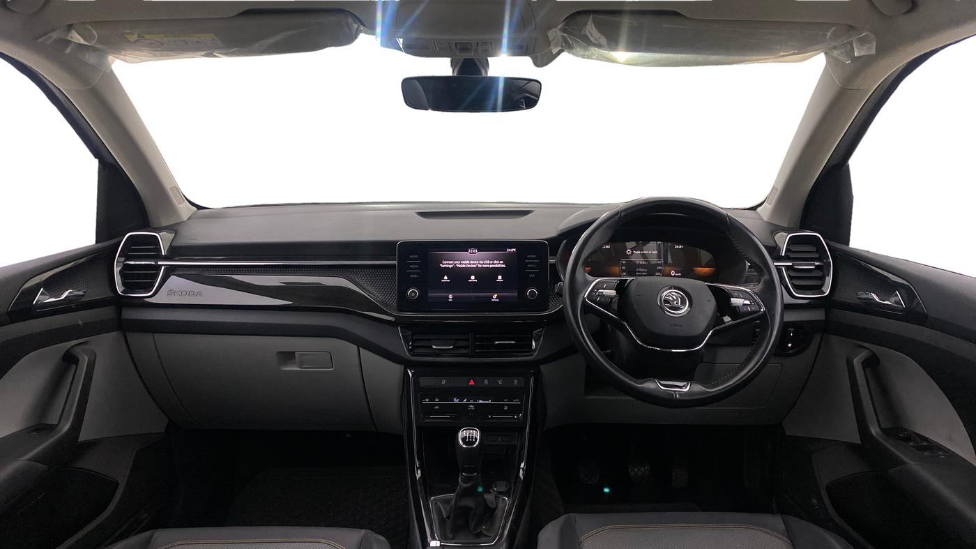 2022 Skoda KUSHAQ STYLE 1.5L TSI MT, Petrol, Manual, 15,817 km, Dashboard